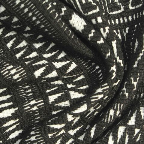 Black Geometric Jacquard, Viscose-Poly